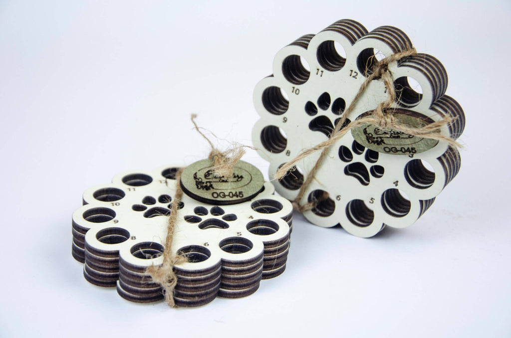 Embroidery Floss Organizer Set – Wooden Storage Dog Paws: Walnut